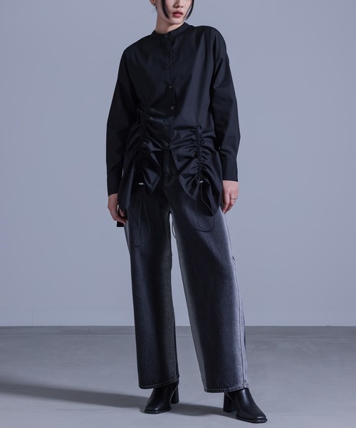 kOhAKU（コハク）の「『ドロストデザインシャツ』（シャツ/ブラウス・レディース・オフホワイト/ブラック・2/1）」の14枚目の写真