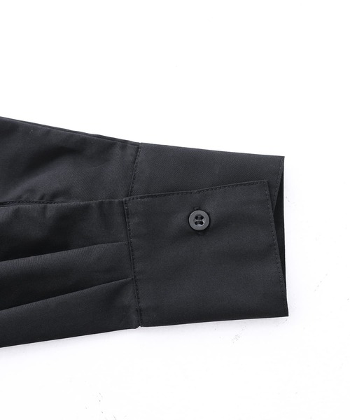 kOhAKU（コハク）の「『ドロストデザインシャツ』（シャツ/ブラウス・レディース・オフホワイト/ブラック・2/1）」の8枚目の写真