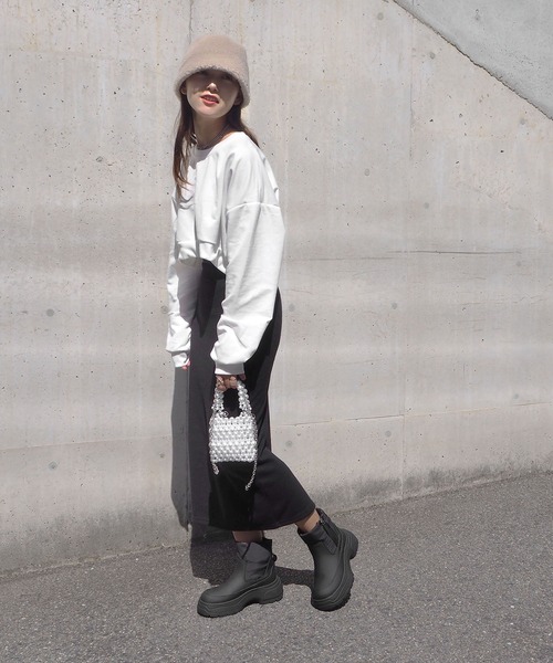 minia（ミニア）の「厚底スノーブーツ / 厚底ブーツ（ブーツ・レディース・ベージュ/ブラック・L/M/S）」の21枚目の写真