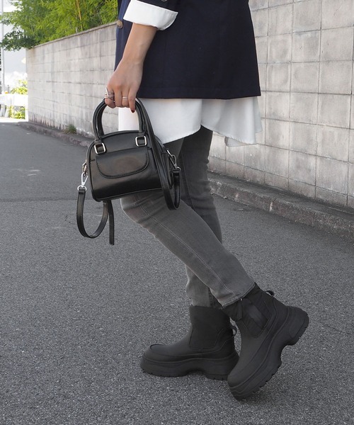 minia（ミニア）の「厚底スノーブーツ / 厚底ブーツ（ブーツ・レディース・ベージュ/ブラック・L/M/S）」の22枚目の写真