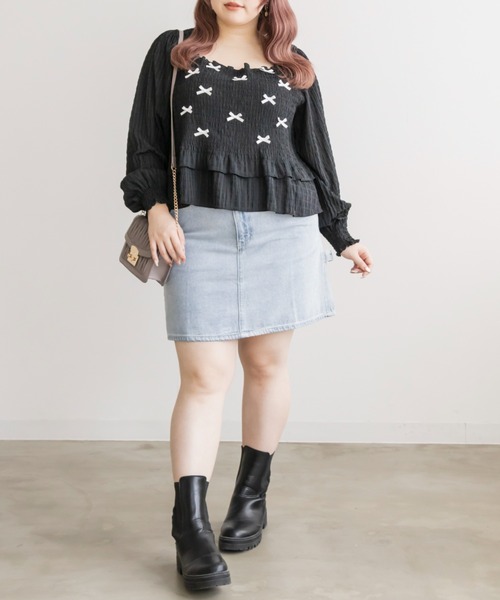 CLETTE（クレット）の「シャーリングリボンブラウス（シャツ/ブラウス・レディース・ブラック/オフホワイト/モカ・LL/3L/4L）」の10枚目の写真