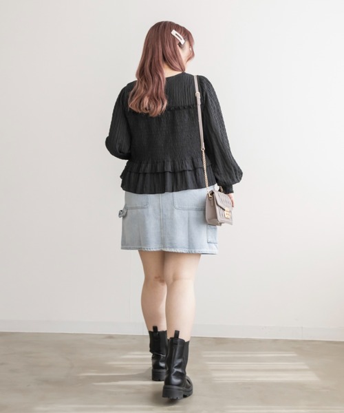 CLETTE（クレット）の「シャーリングリボンブラウス（シャツ/ブラウス・レディース・ブラック/オフホワイト/モカ・LL/3L/4L）」の12枚目の写真