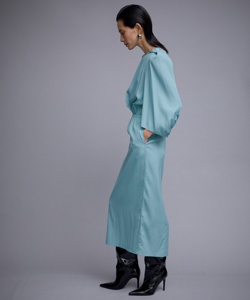 THINGS THAT MATTER（シングス ザット マター）の「VISCOSE VOLUME SLEEVE LONG DRESS / ビスコースボリュームスリーブロングドレス（ドレス・レディース・サックスブルー/イエロー・FREE）」の4枚目の写真