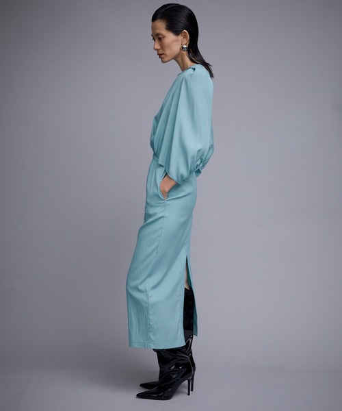 THINGS THAT MATTER（シングス ザット マター）の「VISCOSE VOLUME SLEEVE LONG DRESS / ビスコースボリュームスリーブロングドレス（ドレス・レディース・サックスブルー/イエロー・FREE）」の5枚目の写真