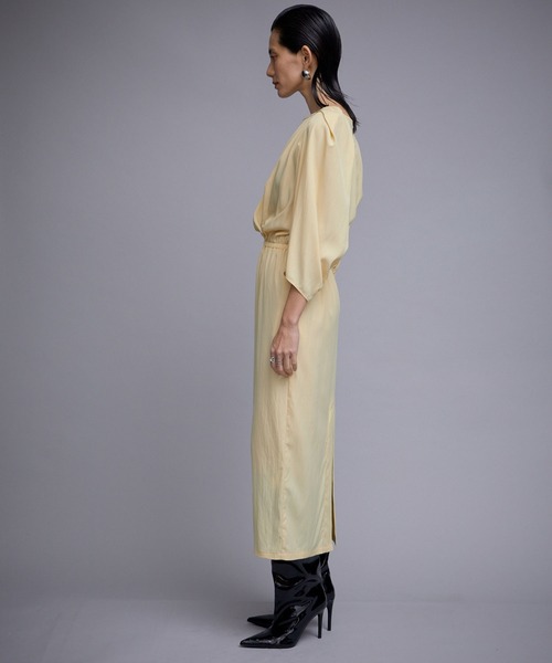 THINGS THAT MATTER（シングス ザット マター）の「VISCOSE VOLUME SLEEVE LONG DRESS / ビスコースボリュームスリーブロングドレス（ドレス・レディース・サックスブルー/イエロー・FREE）」の7枚目の写真