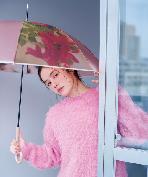 MILLION CARATS（ミリオンカラッツ）の「【because】 フォトグラファー花盛友里　“Party in the rain”　クリアプリント長傘（長傘・レディース・ブルー/ピンク/サックスブルー・FREE）」の12枚目の写真