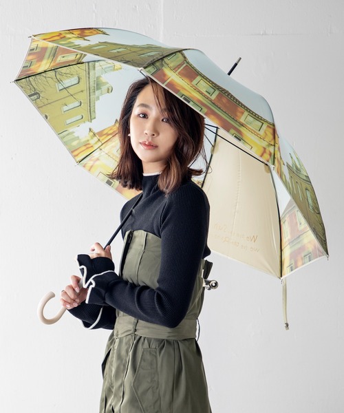MILLION CARATS（ミリオンカラッツ）の「【because】 フォトグラファー花盛友里　“Party in the rain”　クリアプリント長傘（長傘・レディース・ブルー/ピンク/サックスブルー・FREE）」の5枚目の写真