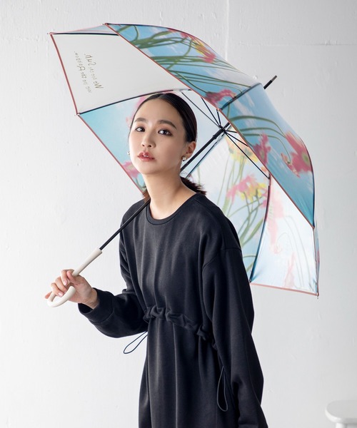 MILLION CARATS（ミリオンカラッツ）の「【because】 フォトグラファー花盛友里　“Party in the rain”　クリアプリント長傘（長傘・レディース・ブルー/ピンク/サックスブルー・FREE）」の8枚目の写真