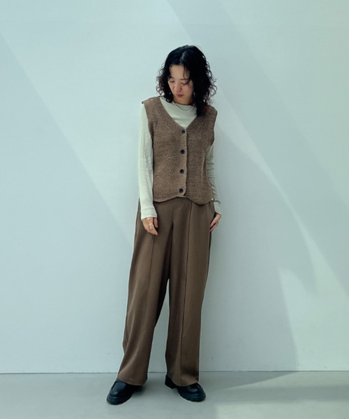 y/m(イム)の「フロントピンタックイージーパンツ(スラックス・レディース・ブラウン/ブラック・FREE)」の9枚目の写真