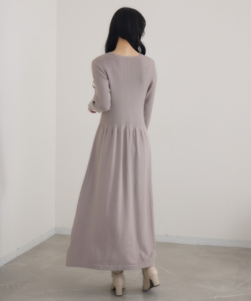 KATHARINE ROSS（キャサリンロス）の「【Pillini/ピリーニ】細ケーブルトップス×ニットワンピース（ワンピース・レディース・ブラック/グレイッシュベージュ/ブルー・MEDIUM）」の16枚目の写真