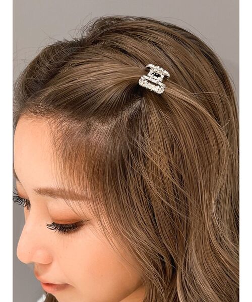 GYDA(ジェイダ)の「JEYSUS Symmetry GYDAヘアミニクリップ(バレッタ/ヘアクリップ・レディース・ゴールド/シルバー・FREE)」の12枚目の写真
