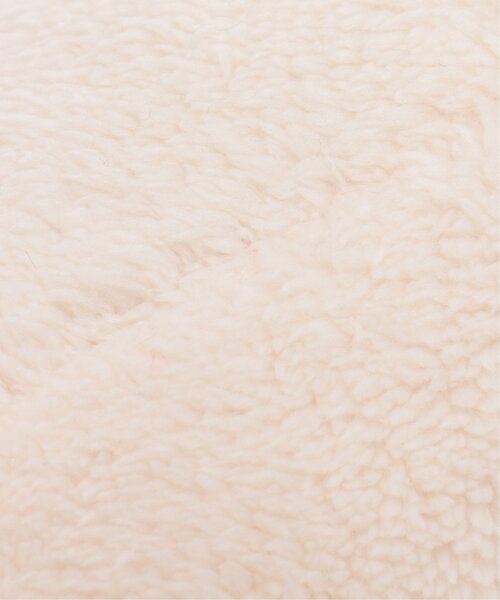 LBC（エルビーシー）の「PLUFFY 抱っこ モコモコ（クッション/クッションカバー・レディース・ホワイト・FREE）」の8枚目の写真