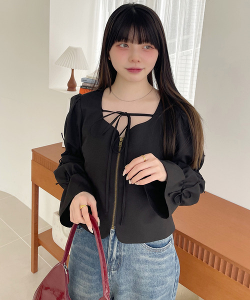 Ada.(エイダ)の「ハートネック キャンディースリーブ リボンデザイン ジップ ブラウス ジャケット(シャツ/ブラウス・レディース・ブラック/グレー/ブラウン・FREE)」の12枚目の写真