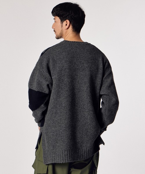 LANVIN en Bleu（ランバンオンブルー）の「【LANVIN en Bleu ESSENTIAL】MESLAY / “マルグリット” インターシャニット（ニット/セーター・メンズ・ワインレッド/グレイッシュベージュ/グレー・MEDIUM/LARGE/X-LARGE）」の15枚目の写真