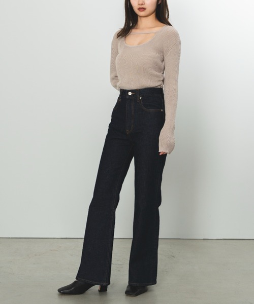 SENEE（セニー）の「square decolletage knit tops（スクエアデコルテニットトップス）（Tシャツ/カットソー・レディース・ベージュ/カーキ/ブルー・FREE）」の7枚目の写真