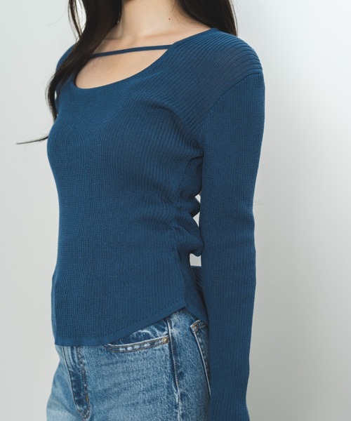 SENEE（セニー）の「square decolletage knit tops（スクエアデコルテニットトップス）（Tシャツ/カットソー・レディース・ベージュ/カーキ/ブルー・FREE）」の21枚目の写真