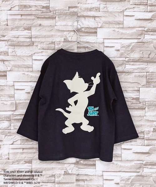 Tom＆Jerry（トムアンドジェリー）の「キッズ トムジェリ BIGロンT TOM&JERRY（Tシャツ/カットソー・キッズ・グレー系その他/ブラック/ベージュ系その他/ホワイト系その他/ダークブルー/ネイビー/オレンジ/オートミール/グレー系その他3/グレー系その他2/ブルー系その他/ブラック系その他/ダークグリーン/杢グレー/オフホワイト/チャコールグレー・130cm/120cm/150cm/140cm/110cm/160cm）」の4枚目の写真