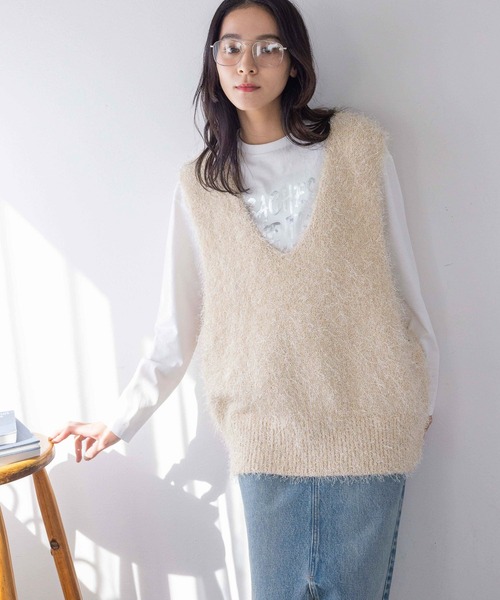 LOWRYS FARM（ローリーズファーム）の「ラメシャギーベスト 284592（ニット/セーター・レディース・グレー/アイボリー/ブラック・FREE）」の18枚目の写真