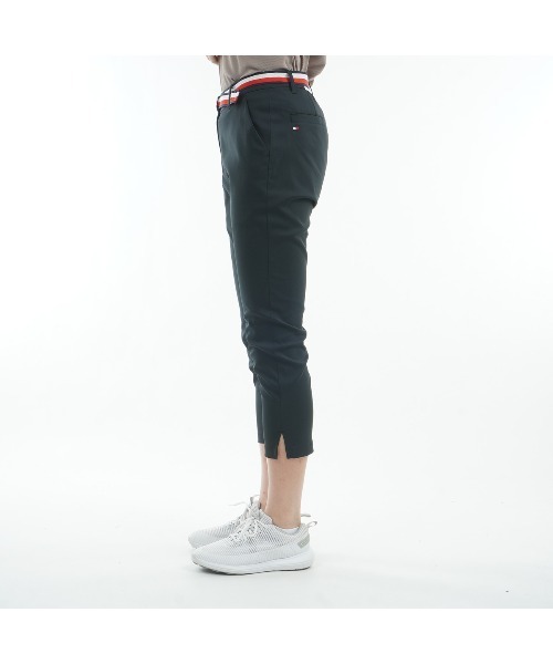 TOMMY HILFIGER GOLF（トミー ヒルフィガー ゴルフ）の「ﾍﾞﾙﾃｯﾄﾞﾂｲﾙ 3/4ﾊﾟﾝﾂ（その他パンツ・レディース・サンドベージュ/ネイビー/ホワイト/ブラック・L/M/LL/S）」の8枚目の写真