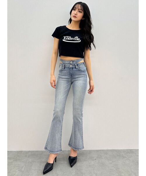 GYDA（ジェイダ）の「EndsvilleショートTシャツ（Tシャツ/カットソー・レディース・ブラック/ライトグレー/オフホワイト・FREE）」の4枚目の写真