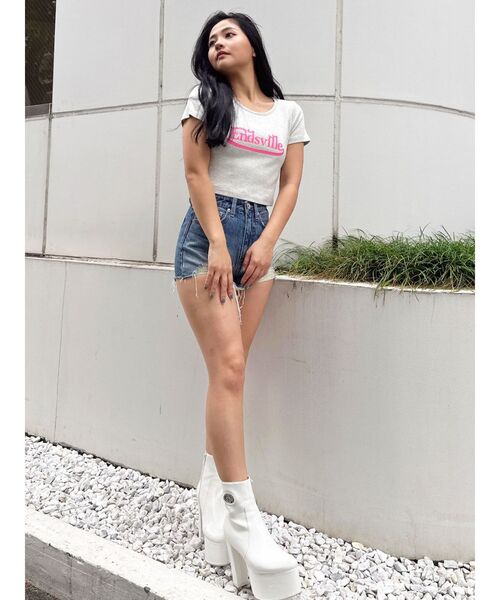 GYDA（ジェイダ）の「EndsvilleショートTシャツ（Tシャツ/カットソー・レディース・ブラック/ライトグレー/オフホワイト・FREE）」の16枚目の写真