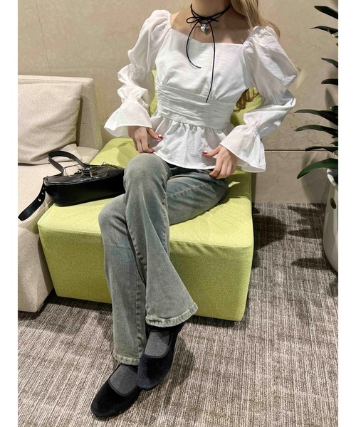 PHILLY(フィリー)の「【PHILLY】キャンディスリーブショートブラウス(シャツ/ブラウス・レディース・グレー/ホワイト・FREE)」の6枚目の写真