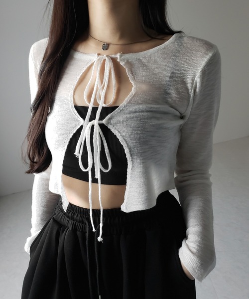 me+em select(ミームセレクト)の「※※【 2color 】ダブルリボンシアーニットショートカーディガン / double ribbon sheer knit short cardigan(カーディガン/ボレロ・レディース・ブラック/ホワイト・FREE)」の13枚目の写真