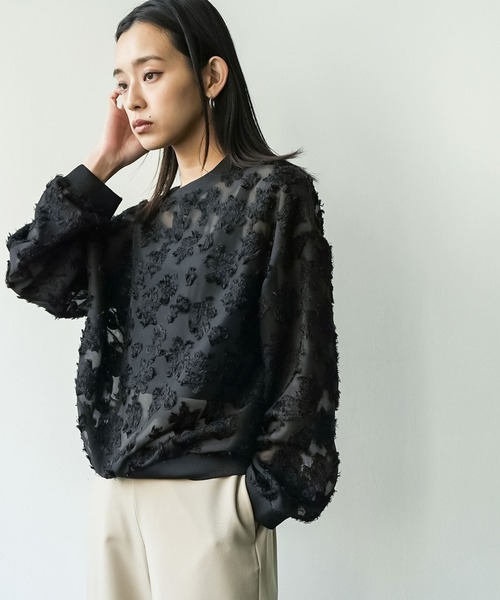 mili an deni(ミリアンデニ)の「シアー花柄プルオーバー(シャツ/ブラウス・レディース・アイボリー/ブラック・M)」の8枚目の写真