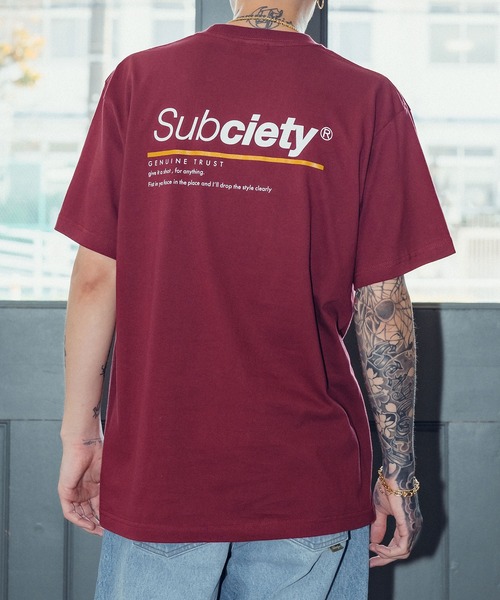 Subciety(サブサエティ)の「Trust tee(Tシャツ/カットソー・メンズ・スミクロ/ホワイト/バーガンディー/ブラック・SMALL/MEDIUM/LARGE/X-LARGE/XX-LARGE)」の4枚目の写真