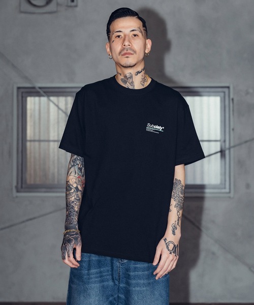 Subciety(サブサエティ)の「Trust tee(Tシャツ/カットソー・メンズ・スミクロ/ホワイト/バーガンディー/ブラック・SMALL/MEDIUM/LARGE/X-LARGE/XX-LARGE)」の11枚目の写真