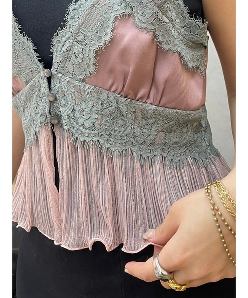 EVRIS（エヴリス）の「ティアードレースキャミソール（キャミソール・レディース・イエロー/ピンク/ブラック・FREE）」の15枚目の写真