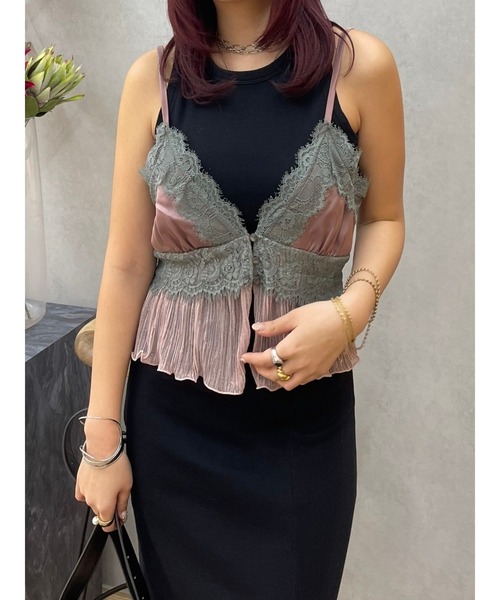 EVRIS（エヴリス）の「ティアードレースキャミソール（キャミソール・レディース・イエロー/ピンク/ブラック・FREE）」の13枚目の写真