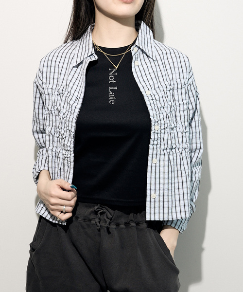 JOINT WORKS(ジョイントワークス)の「シャーリングチェックシャツ(シャツ/ブラウス・レディース・ブラウン/ホワイト/サックスブルー・FREE)」の1枚目の写真