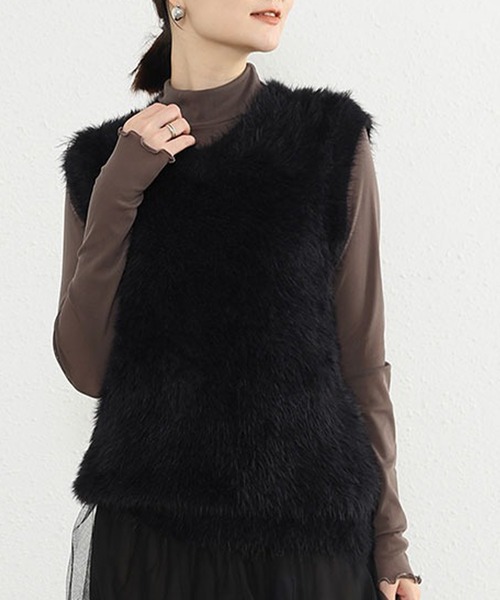 LUMIRA(アパレル)(ルミラ)の「ふわふわシャギー ニット(ニット/セーター・レディース・ベージュ/アイボリー/グレー/ブラック・FREE)」の2枚目の写真