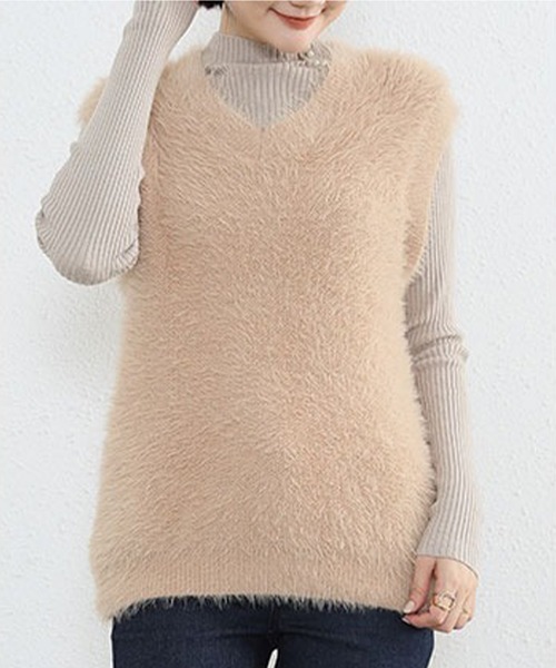 LUMIRA(アパレル)(ルミラ)の「ふわふわシャギー ニット(ニット/セーター・レディース・ベージュ/アイボリー/グレー/ブラック・FREE)」の15枚目の写真