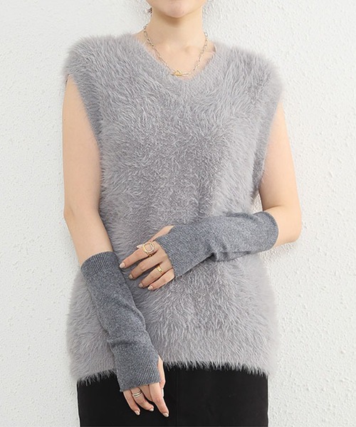 LUMIRA(アパレル)(ルミラ)の「ふわふわシャギー ニット(ニット/セーター・レディース・ベージュ/アイボリー/グレー/ブラック・FREE)」の16枚目の写真
