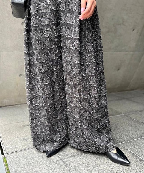 MODE ROBE（モードローブ）の「フリンジチェックワイドパンツ（その他パンツ・レディース・ブラック/チャコールグレー/ベージュ・FREE）」の10枚目の写真