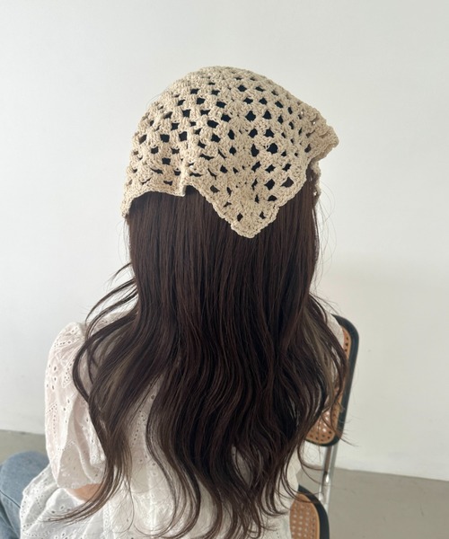 CLEA(クレア)の「マルチウェイクロシェスカーフ(バンダナ/スカーフ・レディース・アイボリー/ブラック・FREE)」の7枚目の写真