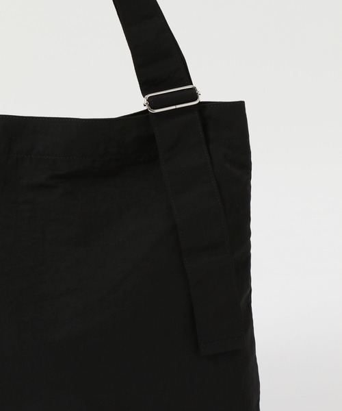 LEPSIM(レプシィム)の「マルチWAYトート 326226(トートバッグ・レディース・ブラック/ベージュ/ピンク/ライトグレー・ONE SIZE)」の10枚目の写真