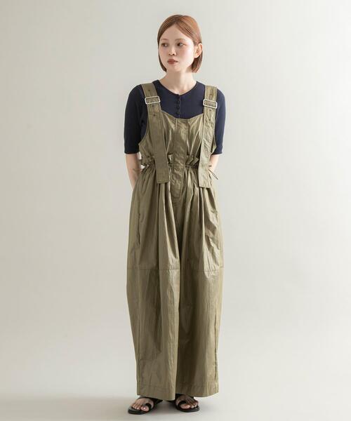 KBF(ケイビーエフ)の「ミリタリージャンパースカート(ワンピース・レディース・チャコールグレー/カーキ/アイボリー・ONE)」の13枚目の写真