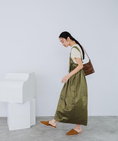 KBF(ケイビーエフ)の「ミリタリージャンパースカート(ワンピース・レディース・チャコールグレー/カーキ/アイボリー・ONE)」の16枚目の写真