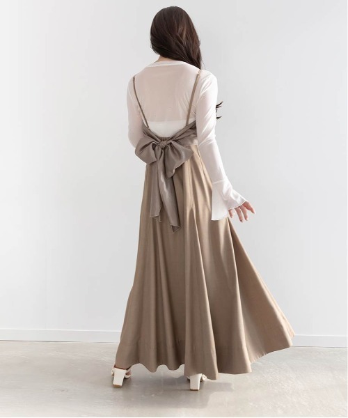 RANDA(ランダ)の「カップインバックリボンキャミワンピース(ワンピース・レディース・ブルー/グレー/ブラウン・1/0)」の12枚目の写真