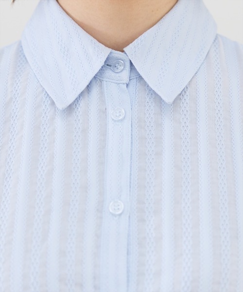 REDYAZEL（レディアゼル）の「フレアペプラムシャツ（シャツ/ブラウス・レディース・オフホワイト/サックスブルー/ブラック・FREE）」の22枚目の写真