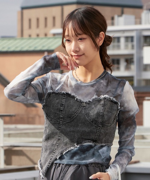 ROOPTOKYO(ループトウキョウ)の「コルセットビスチェ付きシアートップス 秋物 秋服 2026年秋冬(Tシャツ/カットソー・レディース・ホワイト/グレー系1/ブラウン/ネイビー系1/ホワイト×ブラック/ライトブルー/ネイビー系2・FREE)」の1枚目の写真