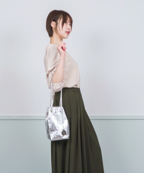 marco masi（マルコマージ）の「【MARCO MASI/マルコ・マージ】巾着　ショルダーバッグ　バケツバッグ（ショルダーバッグ・レディース・シルバー/ブラック・FREE）」の13枚目の写真