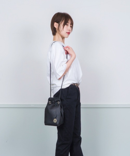 marco masi（マルコマージ）の「【MARCO MASI/マルコ・マージ】巾着　ショルダーバッグ　バケツバッグ（ショルダーバッグ・レディース・シルバー/ブラック・FREE）」の10枚目の写真