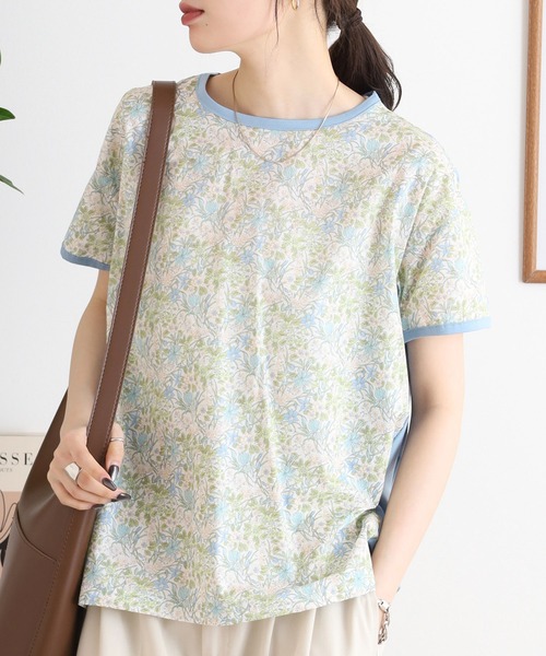BRODIAEA(ブローディア)の「BRODIAEA リバティプリント半袖Tシャツ ボタニカル柄×無地切り替えカットソー【日本製】(Tシャツ/カットソー・レディース・ラベンダー/イエロー/サックスブルー・40)」の5枚目の写真
