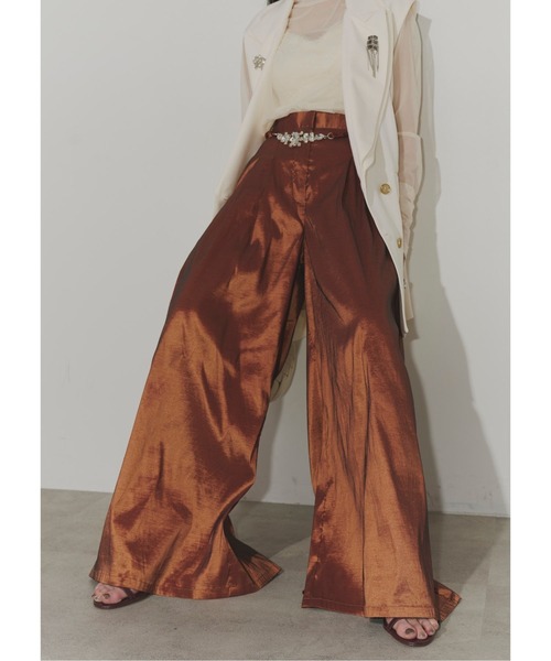 Chris TROIS.(クリストロワ)の「Bijou belt wide pants(その他パンツ・レディース・ブルー/オレンジ/ブラック・0/1)」の1枚目の写真