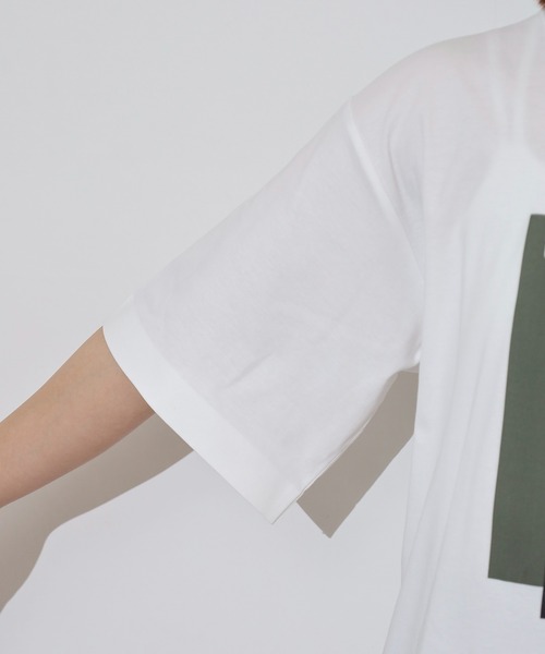 hunch（ハンチ）の「hunch コンパクトスムース　フォトTシャツ（Tシャツ/カットソー・レディース・オフホワイト/ブラック・FREE）」の12枚目の写真