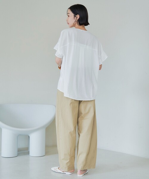 coen(コーエン)の「【接触冷感】袖フリルスキッパーブラウス(シャツ/ブラウス・レディース・オフホワイト/クリーム/ダークグレー・FREE)」の22枚目の写真